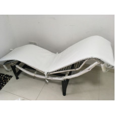 Repair Replacement Cushion For Le Corbusier LC4 Chaise Lounge Chair In White Italian Leather Repair Replacement Cushion For Le Corbusier LC4 Chaise Lounge Chair In White Italian Leather